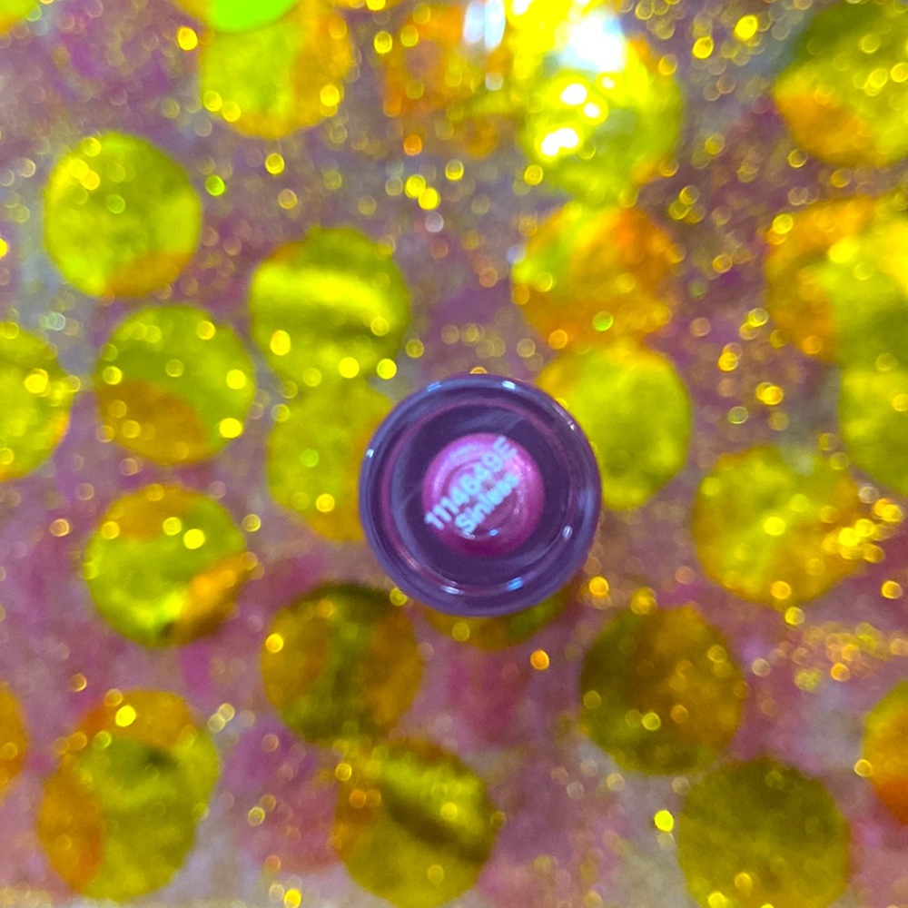 Wet n Wild Lip Gloss - Picture 4 of 8